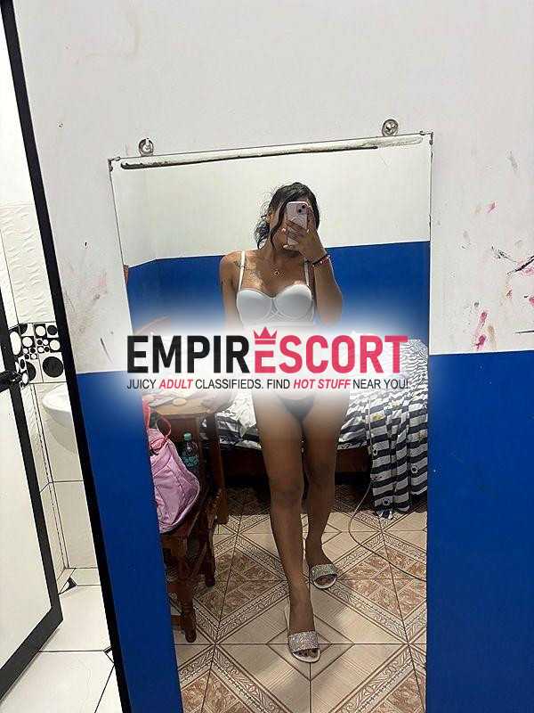 resien llegadita 💋 llia guapa🔥y culonita 🥵te chupo peladito 😏full morvo😜 buena paja rusa en mis tetas amores
