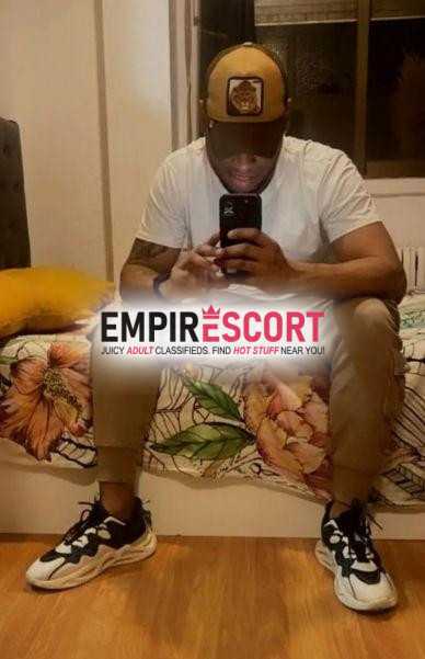 21 cm afrocosteÑo alto 1.80 🪵macho moreno verga gruesota🪵.100sano ♂️ depa privado msjs profesionales 🔞