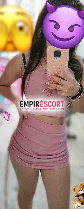 💋 universitaria👅 estrechita besos en boca💋69 violeta nueva señorita