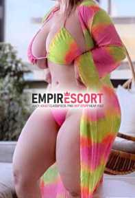 karolina y soy de belleza natural señorita experta en el arte placer