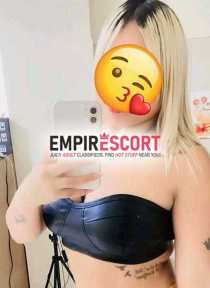 hola bb soy andrea en lambayeque peruana de 22 añitos dispuesta complacer todos tus fantasías.