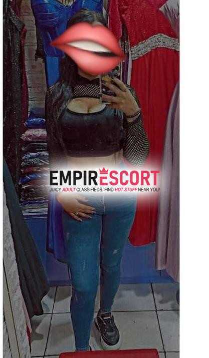 karenseñorita sensual🥰poses oral profundo y más disponible todo noche mi amor😘