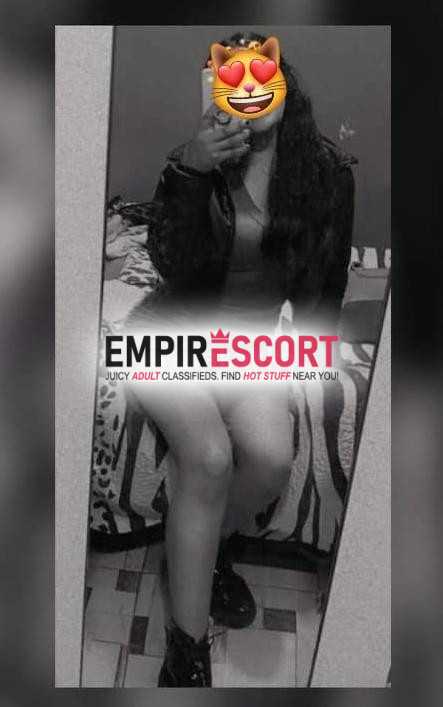 karenseñorita sensual🥰poses oral profundo y más disponible todo noche mi amor😘