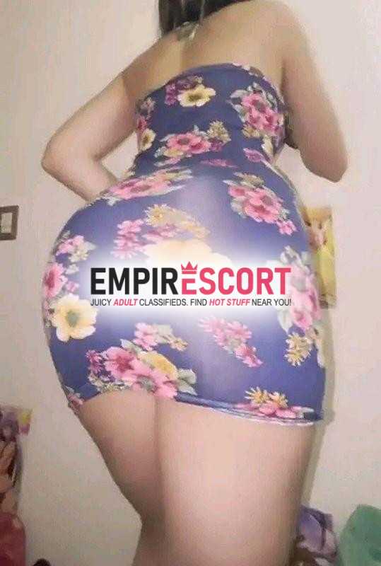 hola amor tengo 18 años y tengo amiga de mi edad hacemos tríos oral siempre también vendemos contenido y videollamada.