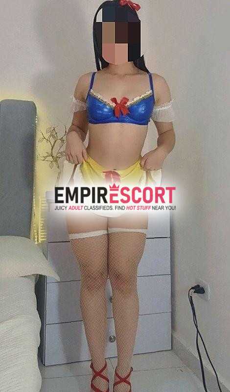 roxy peruana anfitriona recien en el ambiente y real