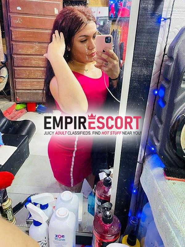 gatita disponible247