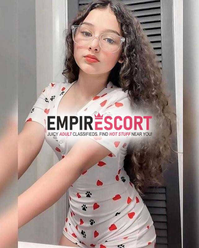 ven y déjate llevar por mi encanto y sensualidad