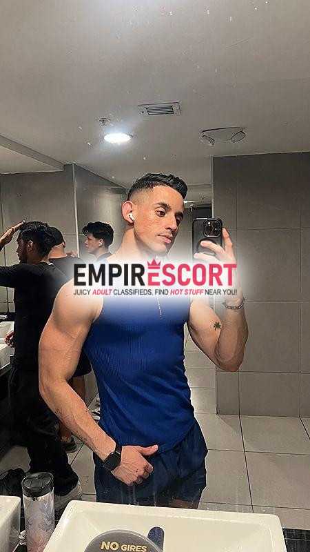 musculoso caliente y vergon🔥