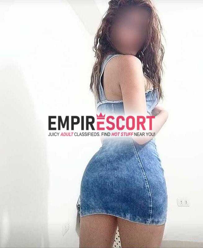 iveth 19 años  bonta de rostro y cola paradita súper sexy dispuesta todo.