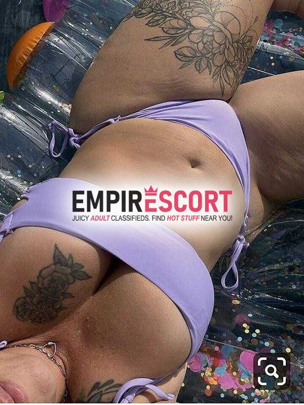 hola amor me llamo luciana tengo 18 años ando disponible en ciudad de tacna