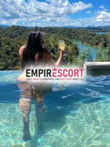 hola amor me llamo luciana tengo 18 años ando disponible en ciudad de tacna