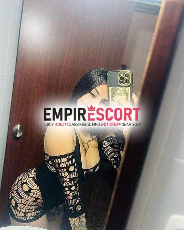 hola mis amores soy venezolana y estoy aquí para complacerte🥰