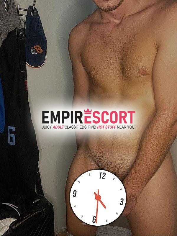 activo masajista dotado servicio de masajes y sexo