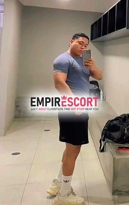 🍆🇨🇴bisex musculoso masajista profesional varonil de buena presencia a1 mido 175 y tengo 24 años