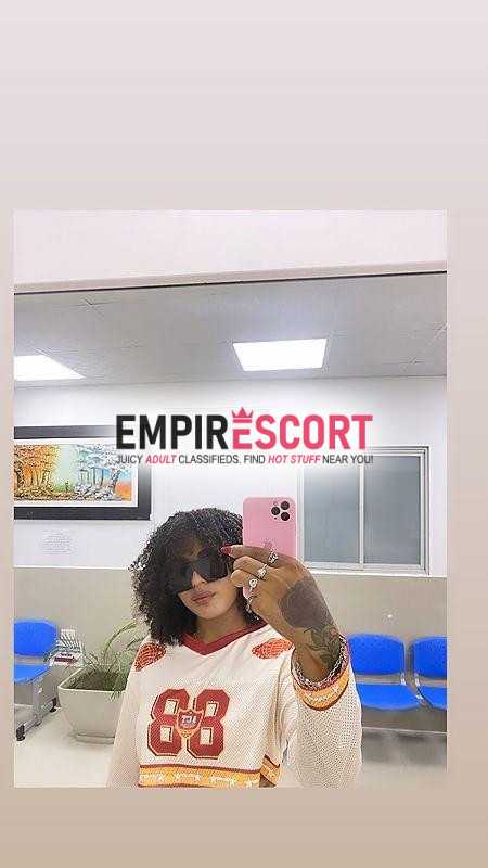 👑🇨🇴😍 patrona extranjera colombiana dotada y culona y mejor total mente femenina bebe 😋🇨🇴😍👑