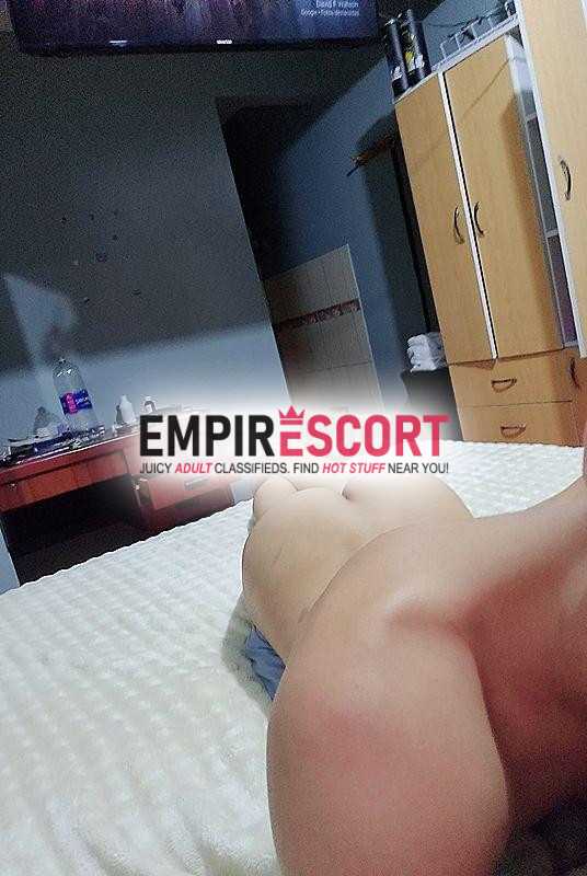 soy gay pasivo busco activo dotado que tenga grande y dura