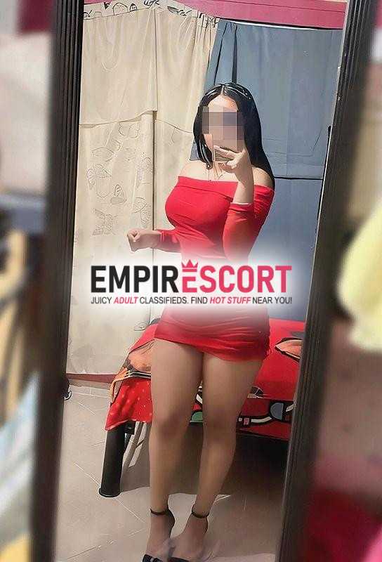 tifanny piernona blanca fotos reales
