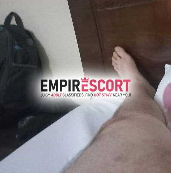 joven simpático alto limpio para mujeres