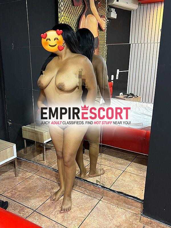 mia 😘 ❤️ real tetona porfavor ver mis fotos renovadas de casa reales 30 aÑos madurita dispuesta aserte oral natural 😋🍆