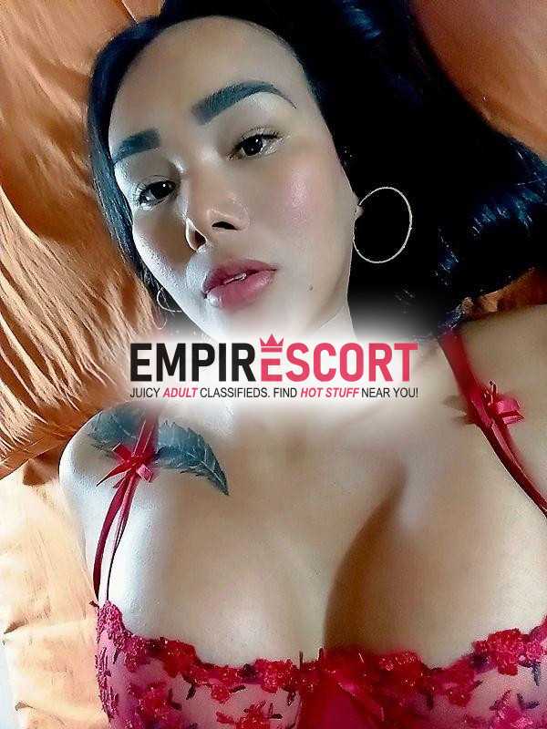 recien llegadita hermosa morena rica y apretadita culona tetona