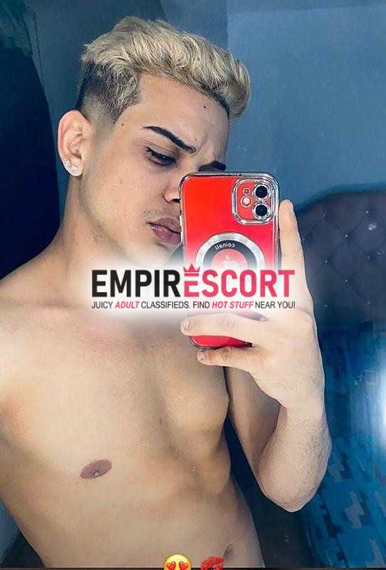thiago scort 😒guapo porte y rostro de modelo recién llegado ciudad de arequipa 22 cm versátil. completamente departamento privado. en