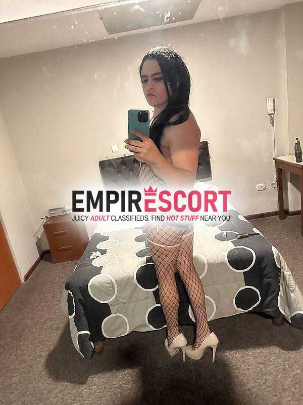 hola soy lucero soy mujer bien blanca travesti de buen culo de 28 añitos fotos 100 reales no editadas 