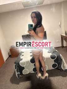 hola soy lucero soy mujer bien blanca travesti de buen culo de 28 añitos fotos 100 reales no editadas 