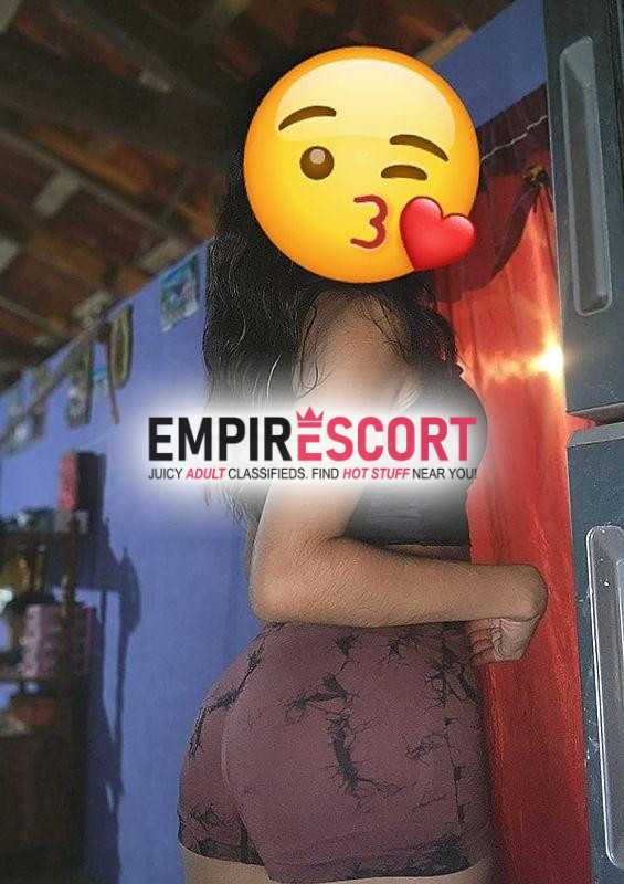 evelin sexy señorita bellas curvas y de conchita bien estrechita 🔥🔥