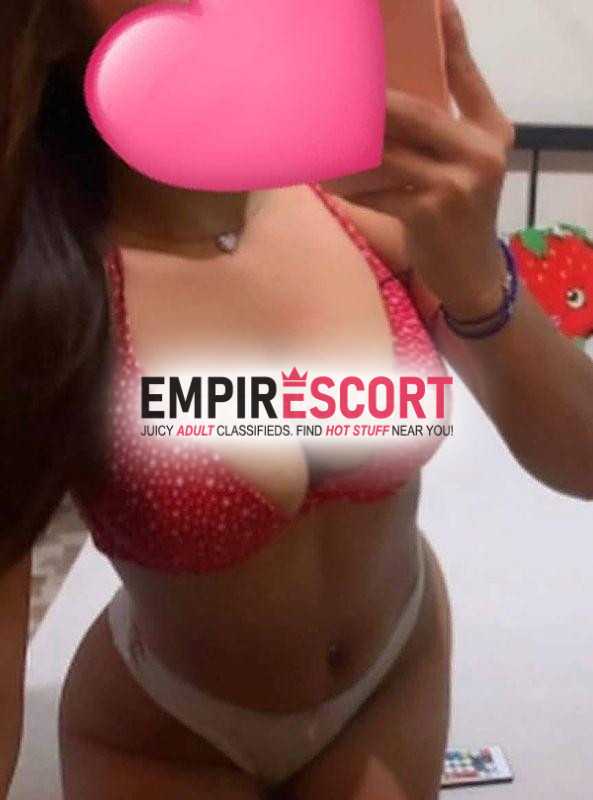 💫🌞💫hola mucho gusto mi nombre es evelin soy huarazina soltera independiente de 21 años💫🌞💫🇵🇪peruana🇵🇪rica mamacita😳