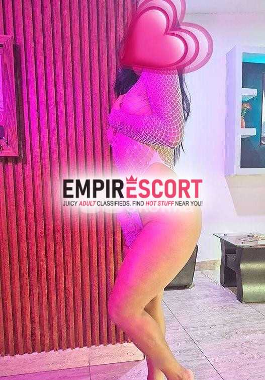 evelin 🔥😈 traviesa en cama 🤤🥵 trato de pareja 😈🥵 medidas de infarto 🥵🔥 ven y deme duro.