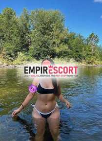 😈🥰hermosa señorita  de bello cuerpo 😍