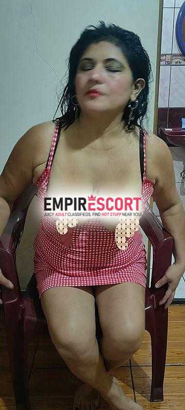 isa madurita de buena presencia
soy de lima soy muy complaciente
