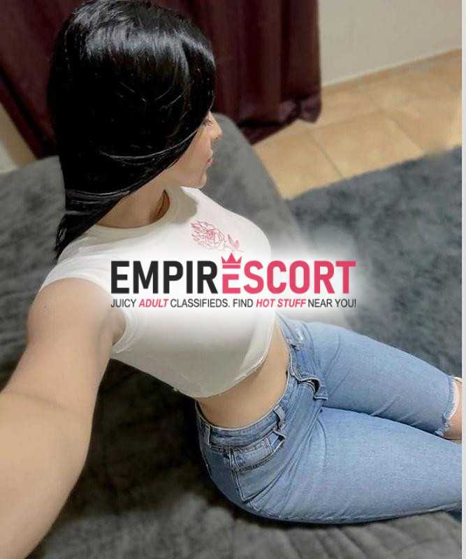 cacciana dulce seÑorita de bonito cuerpo cinturita pequeÑa