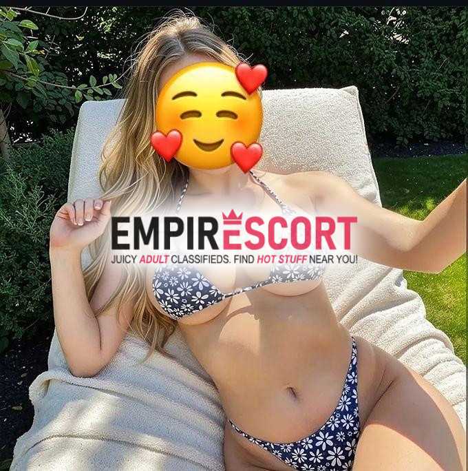 rubia de rostro angelical en busca de pasión 😏😏🔥🔥🔥🥰🥰🥰