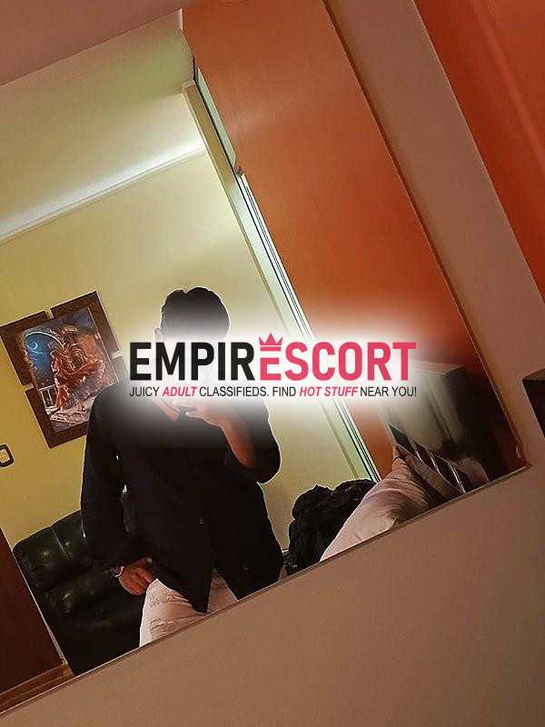 joven single hetero de buena presencia brinda servicio de masajes 😇😇