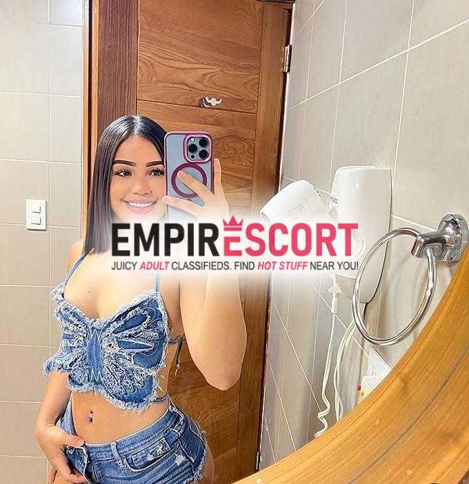 pamela universitaria sexy tetona apasionada rica hermoso cuerpo