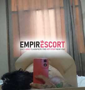 gordita culona 🍑💦venezolana muy caliente ♨️ así que si quieres gordita para cumplir tus fantasías acá estoy lista para ti mi amor