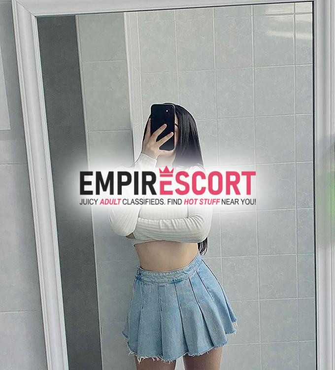 jimena 😊 bonita universitaria de 18 añitos de bonita figura y muy complaciente. tengo depa por conti 😈🫦