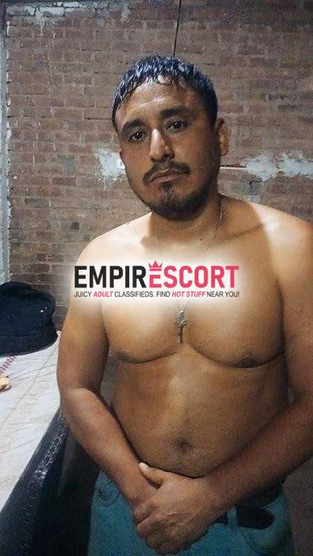 hetero cachero me encantan reventar culos🥵😈