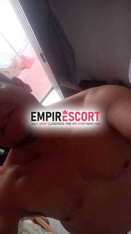 macho activo grueso educado
de paso profesional 
morboso