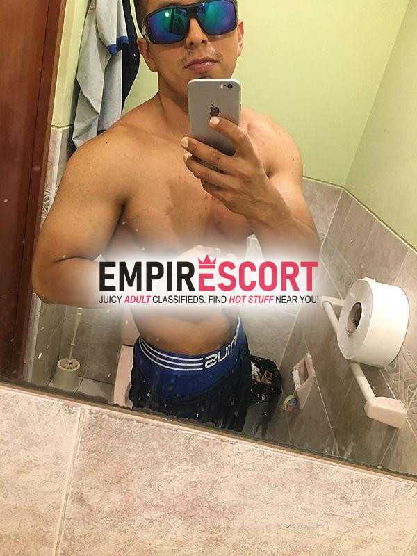joven fitness brinda servicios de masajes final feliz 🍆🔥