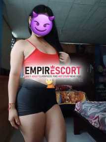 hermosa y carismática señorita