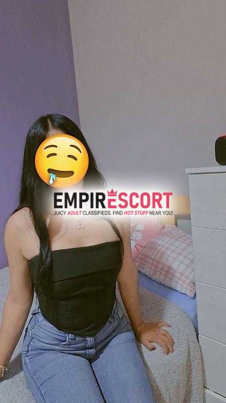 la gata💯🏨 traviesa y muy exuberantea
