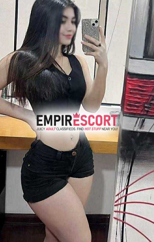 a mi lado experimentaras cositas nuevas y ricas mi amor