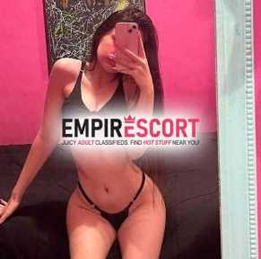 flaca delgada conchita profunda. y mojadita