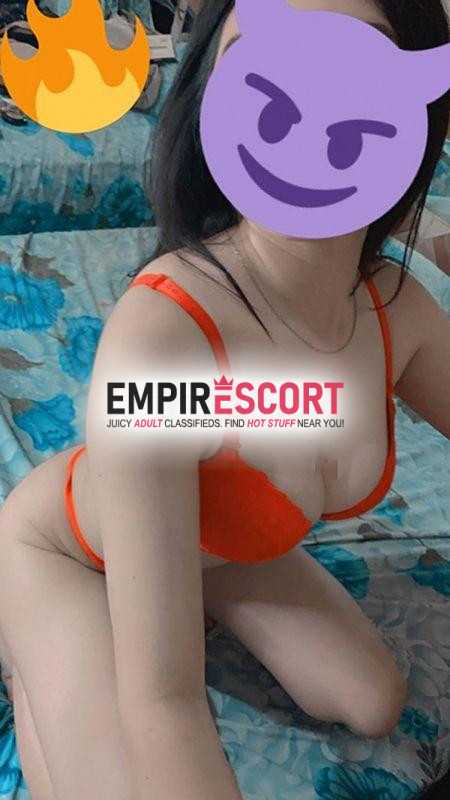 💘💯lucia💟delgadita  full poses calatita en hilo y brazier rica apretadita💘💯