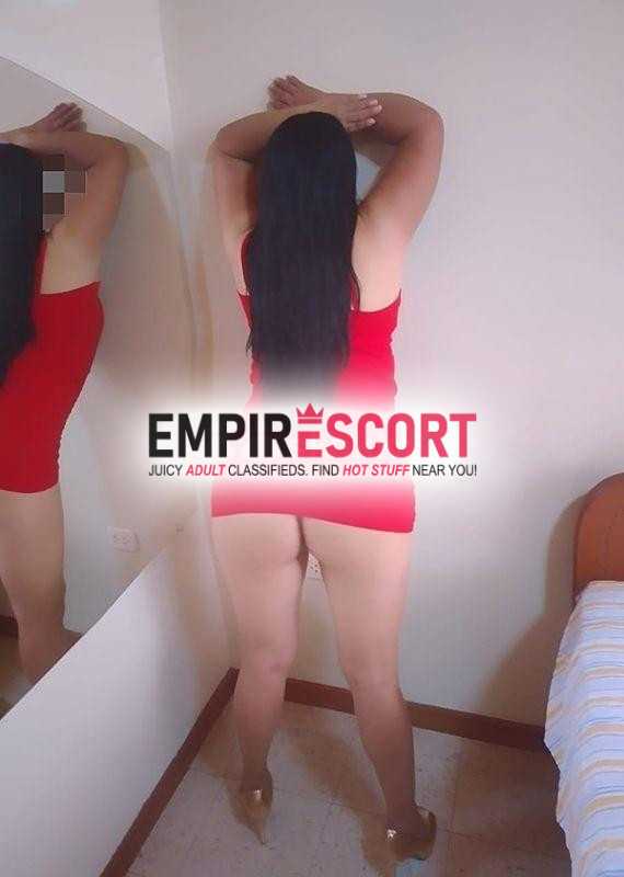 hermosa madurita que te ara gozar recien llegada
