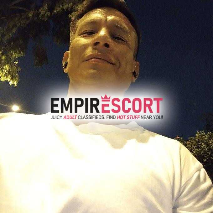 chico ardiente te complace 👅💦🍆❤️